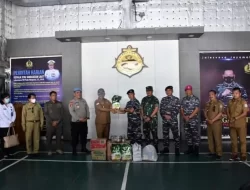 TNI AL Serahkan Bantuan Gempa ke Pemprov Sulbar