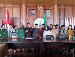 Ketua Fraksi Demokrat DPRD Sulbar Dukung Mahasiswa Tolak Kenaikan Harga BBM