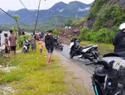 Akses Jalan Majene-Mamuju Lumpuh Total Akibat Longsor