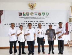 Bupati Majene Hadiri Serah Terima LKPD di Kantor BPK RI Sulbar