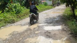 Jalan Desa Tallambalao Makin Parah